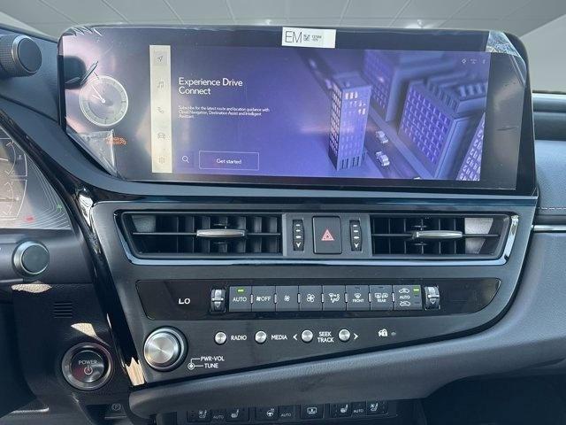 new 2025 Lexus ES 300h car, priced at $58,054