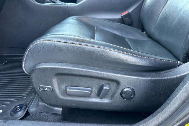 used 2018 Toyota Highlander Hybrid car, priced at $16,999