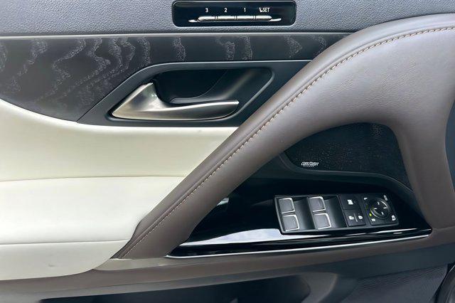 new 2026 Lexus LX 600 car, priced at $121,162