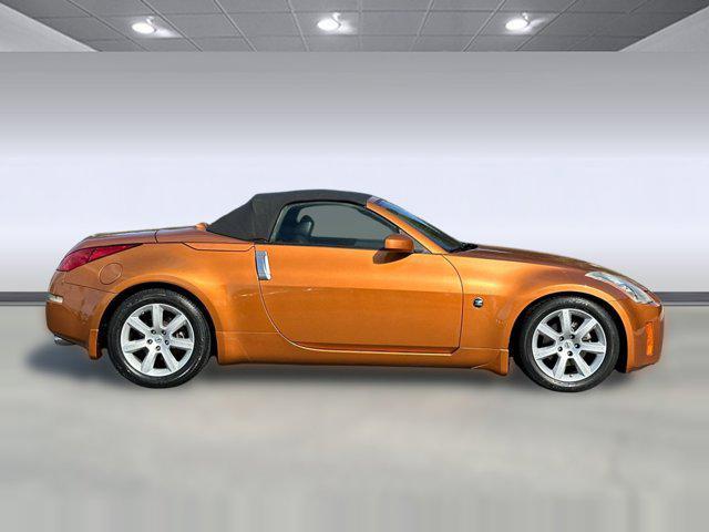 used 2004 Nissan 350Z car, priced at $7,777