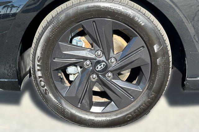 used 2022 Hyundai Elantra car, priced at $14,998