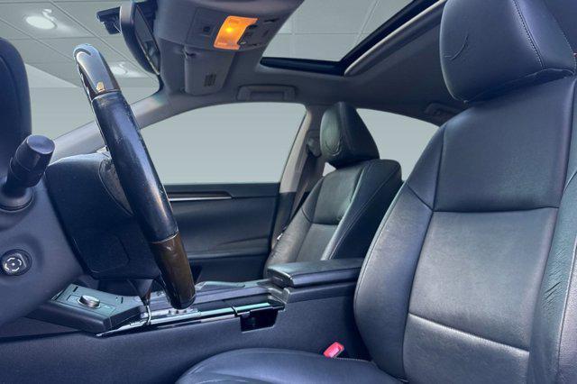 used 2013 Lexus ES 350 car, priced at $12,999