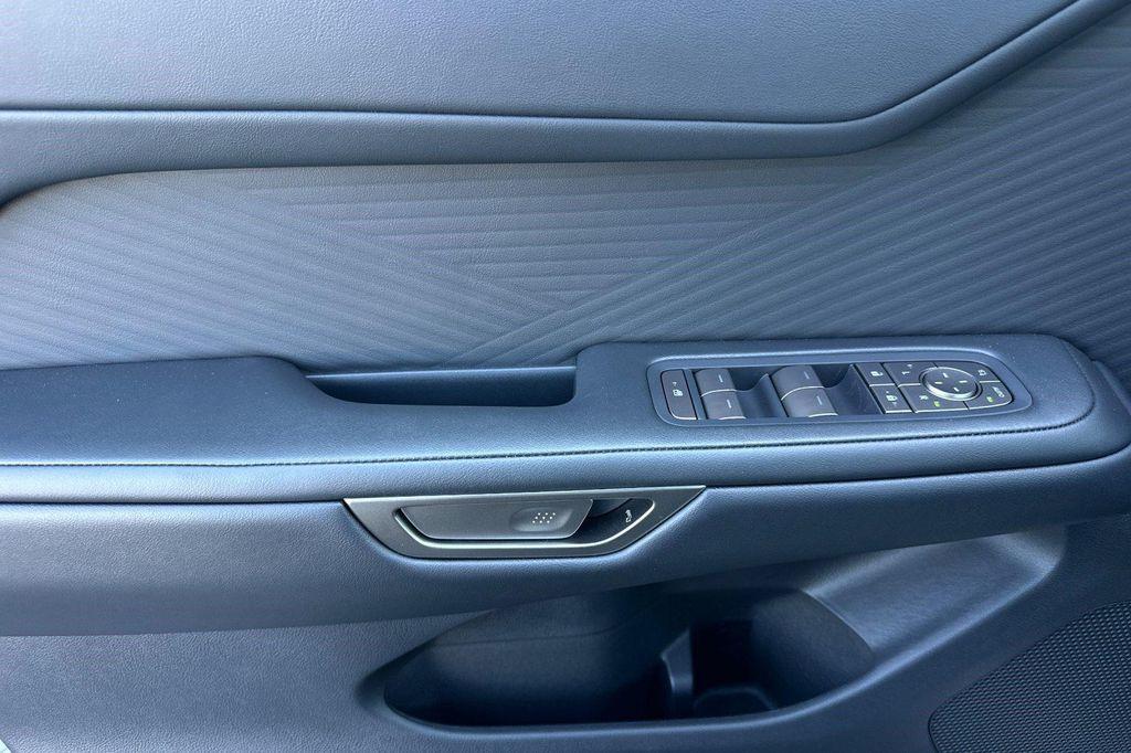 new 2026 Lexus ES 350e car, priced at $50,560