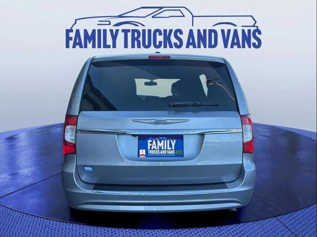 used 2016 Chrysler Town & Country car, priced at $8,488
