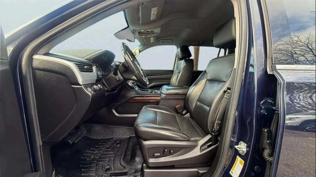 used 2017 GMC Yukon car, priced at $24,988