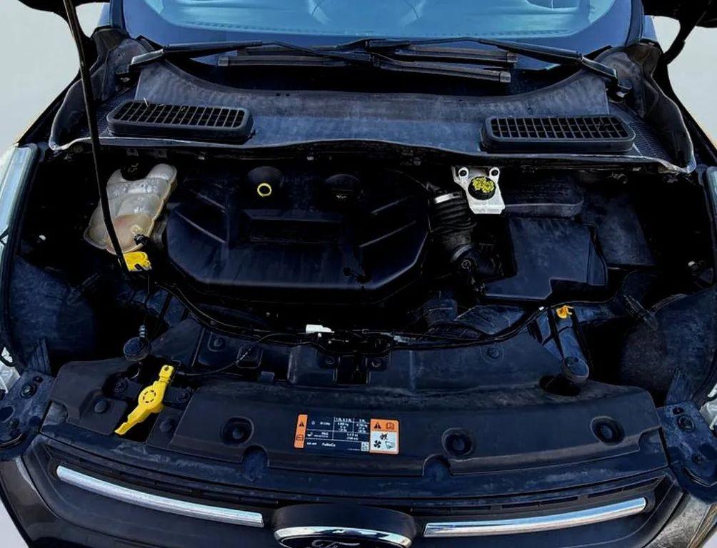 used 2015 Ford Escape car, priced at $10,988