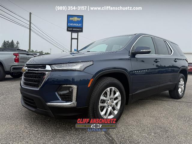 used 2023 Chevrolet Traverse car, priced at $30,195