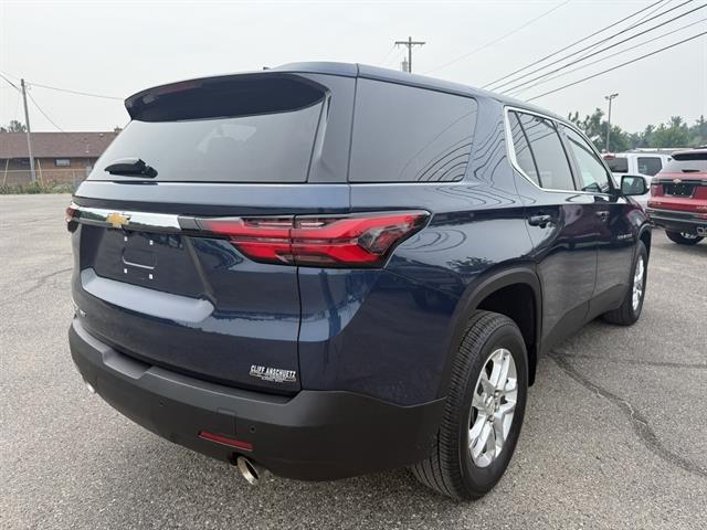 used 2023 Chevrolet Traverse car, priced at $30,195