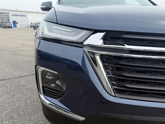 used 2023 Chevrolet Traverse car, priced at $30,195