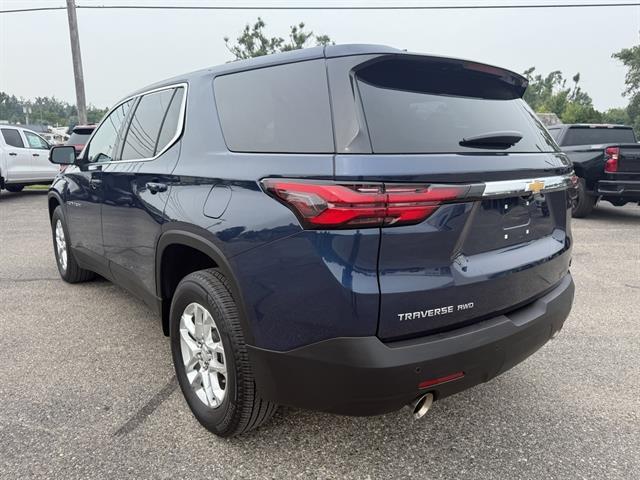 used 2023 Chevrolet Traverse car, priced at $30,195