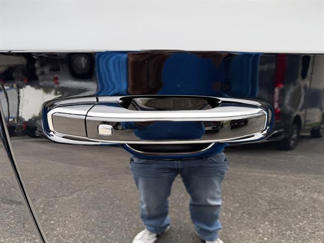 new 2026 Chevrolet Suburban car