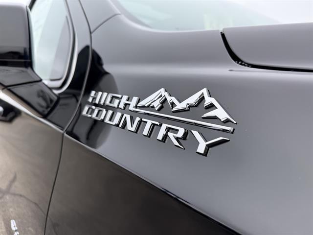 new 2026 Chevrolet Suburban car