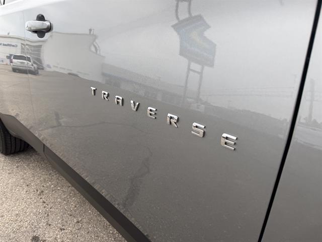 used 2023 Chevrolet Traverse car, priced at $34,295