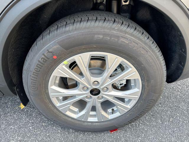 new 2026 Ford Escape car, priced at $32,735