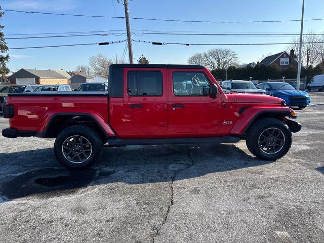 used 2020 Jeep Gladiator car, priced at $23,144