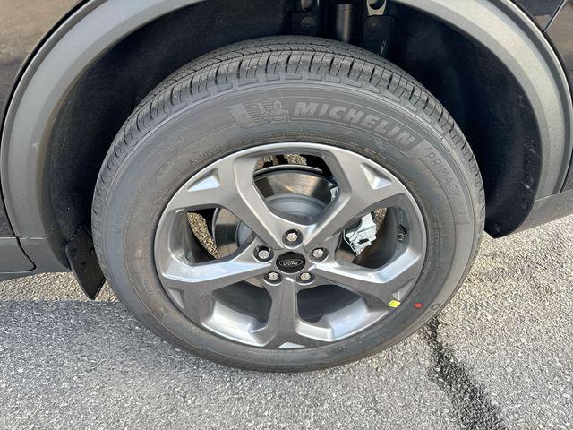 new 2026 Ford Escape car, priced at $34,920