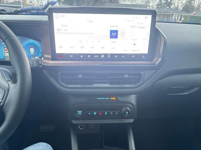 new 2025 Ford Bronco Sport car, priced at $37,756