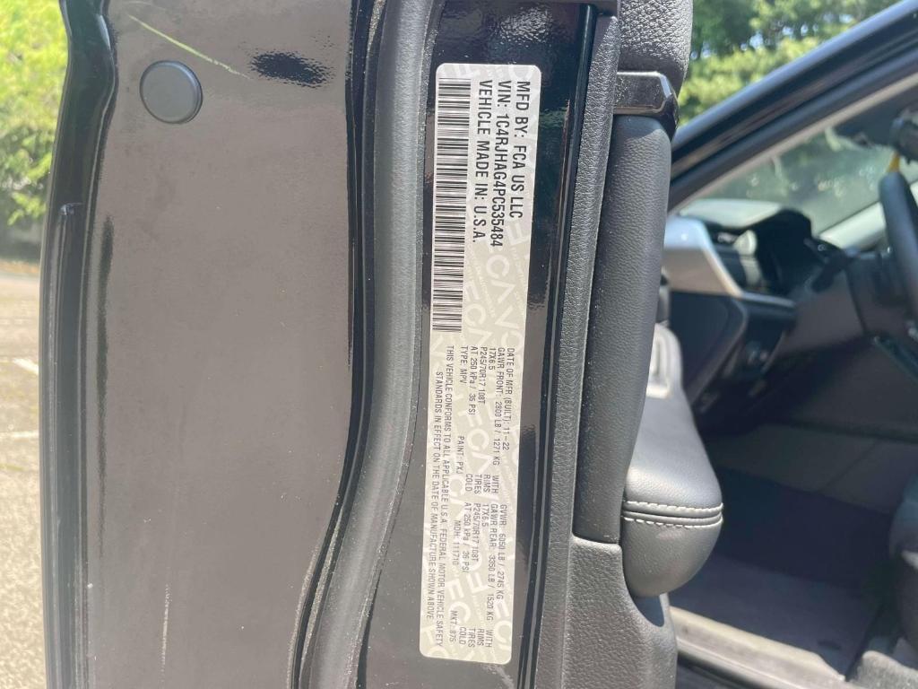 used 2023 Jeep Grand Cherokee car, priced at $30,890