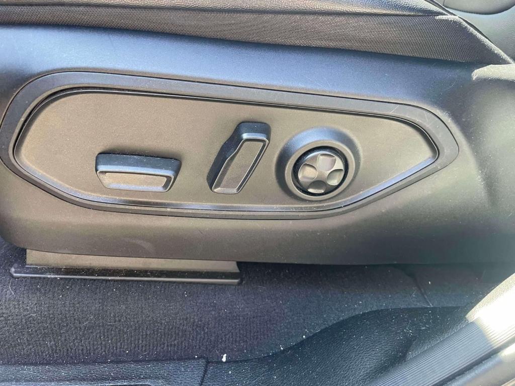 used 2023 Jeep Grand Cherokee car, priced at $32,860