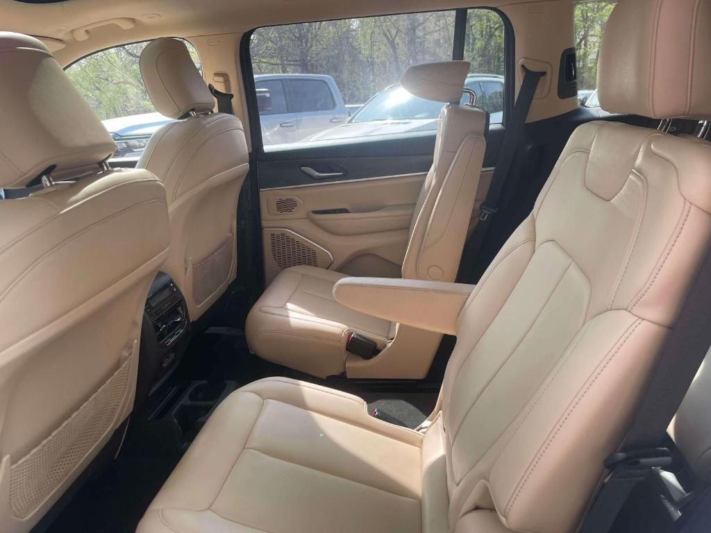 used 2022 Jeep Grand Cherokee L car, priced at $30,594