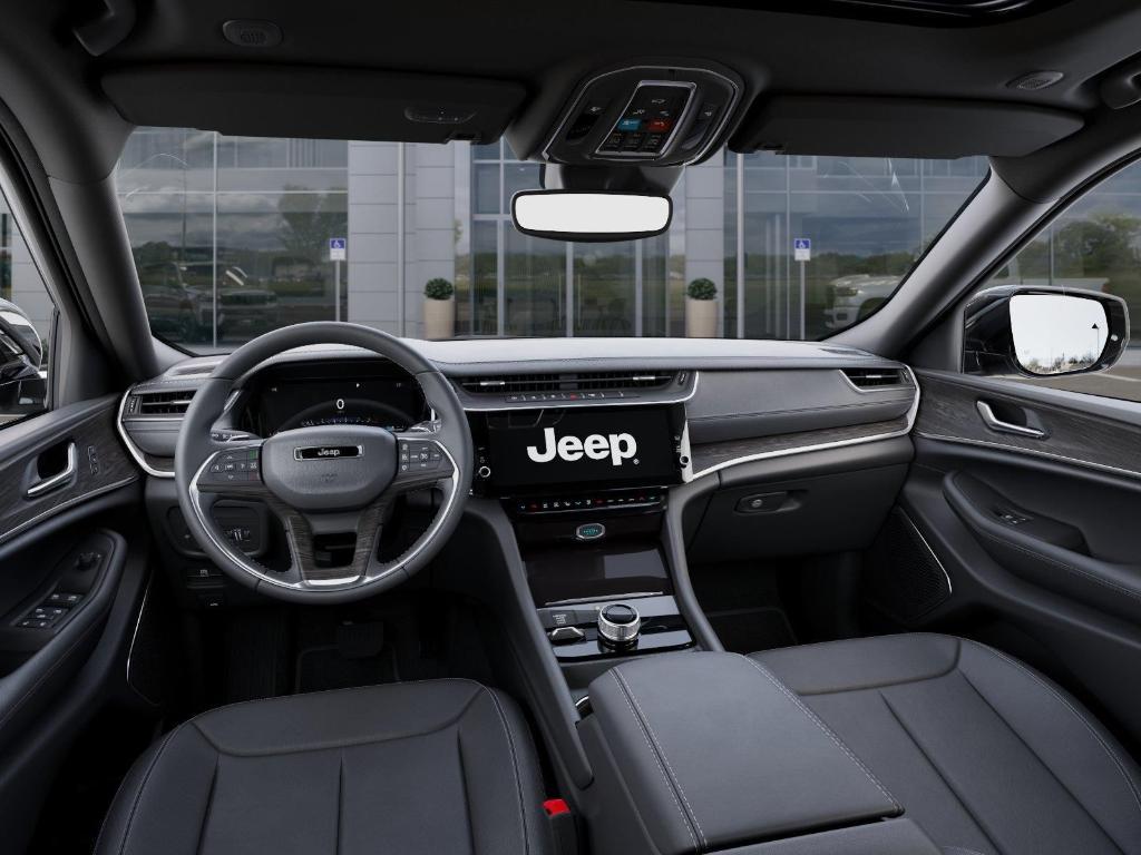 new 2026 Jeep Grand Cherokee car, priced at $47,155