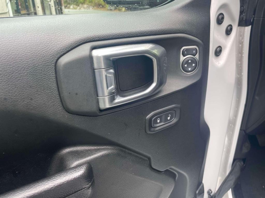 used 2022 Jeep Wrangler Unlimited car, priced at $30,863