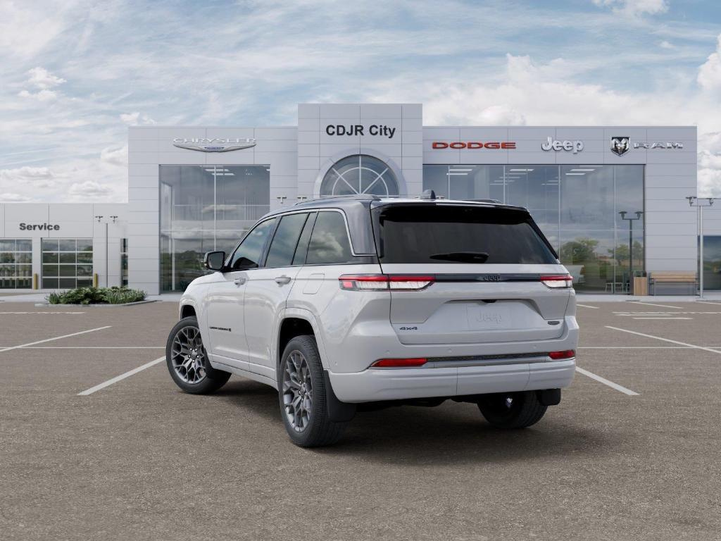 new 2026 Jeep Grand Cherokee car, priced at $62,205