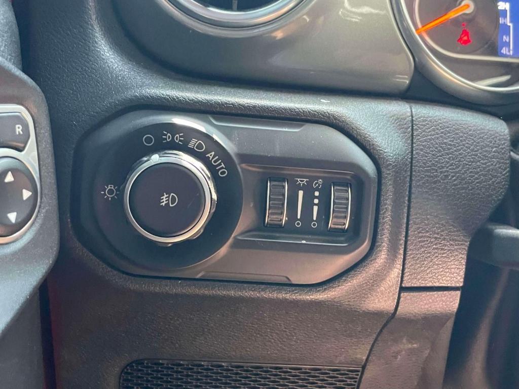 used 2019 Jeep Wrangler Unlimited car, priced at $22,594
