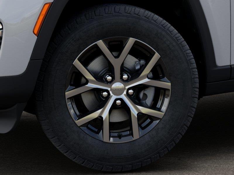 new 2025 Jeep Grand Cherokee car, priced at $47,165