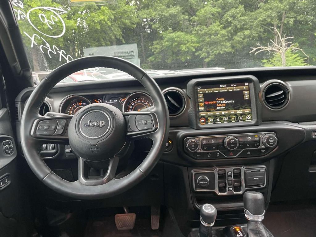 used 2022 Jeep Gladiator car, priced at $30,580