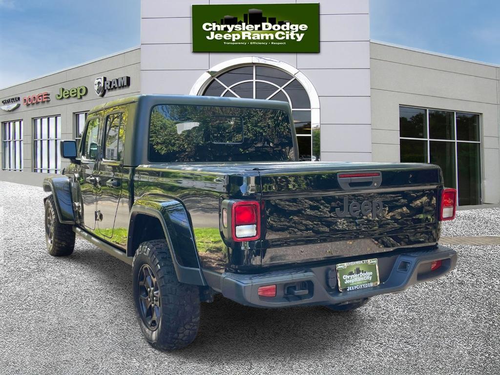 used 2022 Jeep Gladiator car, priced at $33,494