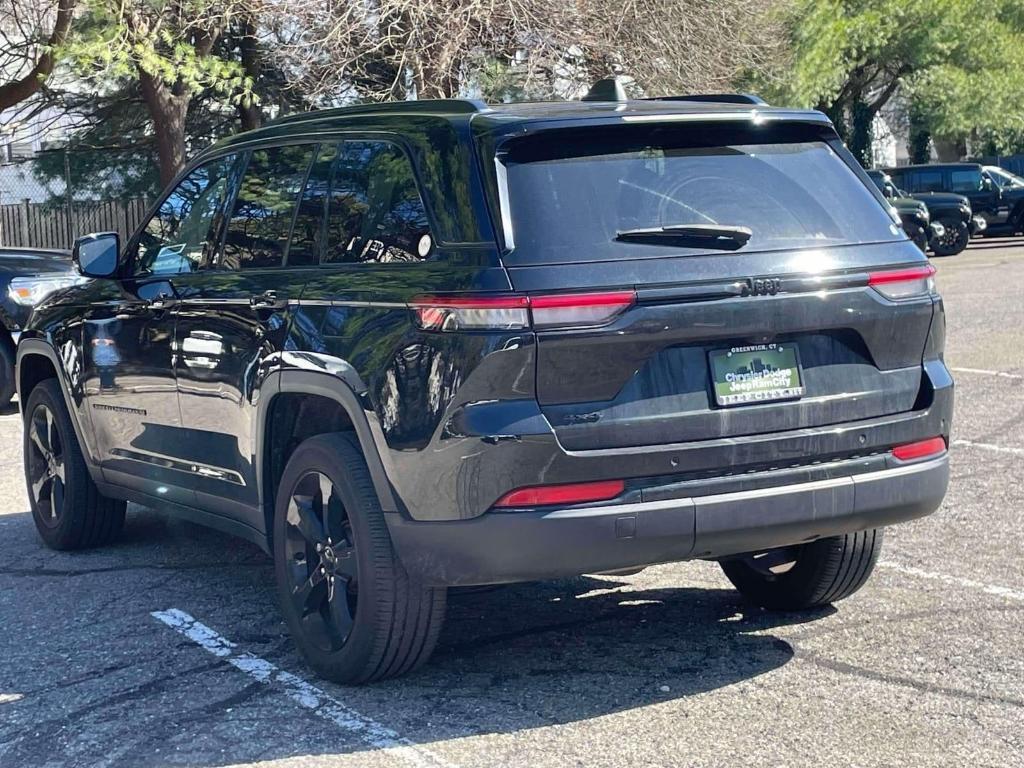 used 2023 Jeep Grand Cherokee car, priced at $33,999