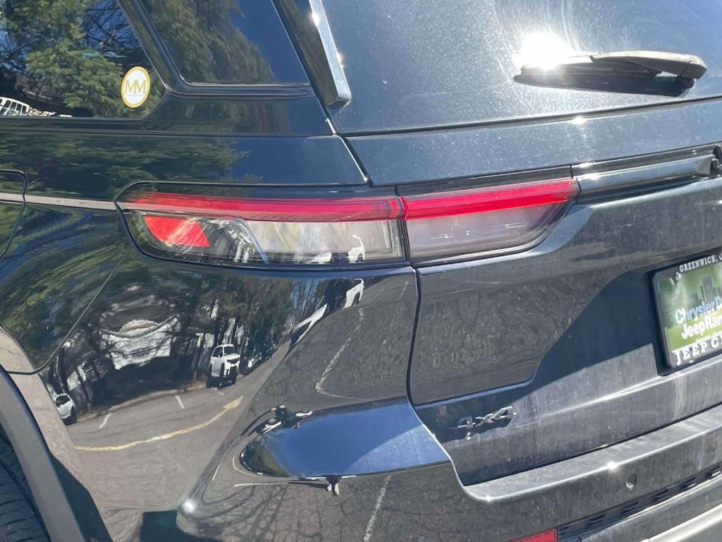 used 2023 Jeep Grand Cherokee car, priced at $33,999