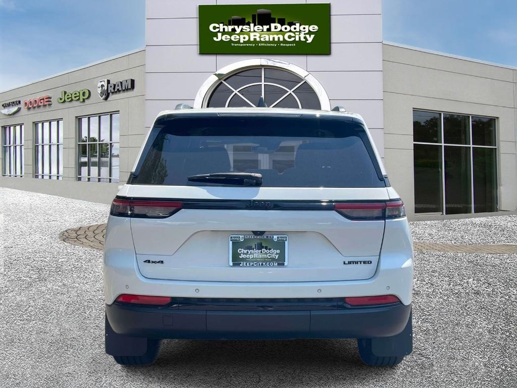 used 2023 Jeep Grand Cherokee car, priced at $34,443