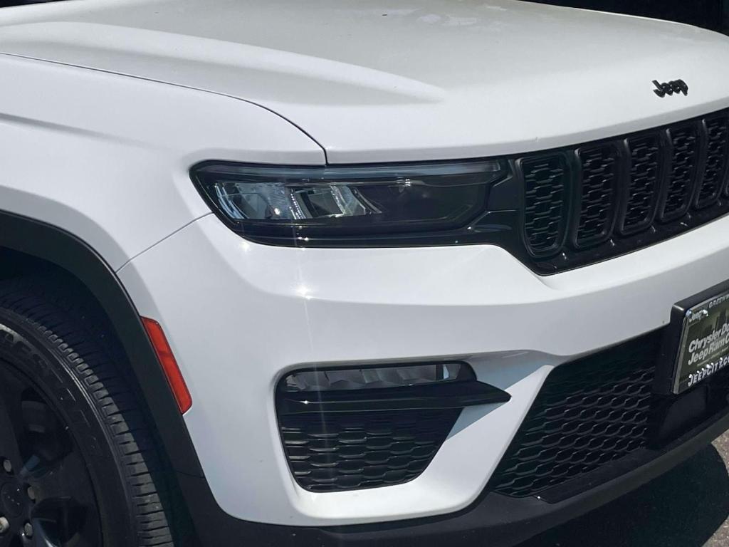 used 2023 Jeep Grand Cherokee car, priced at $34,443