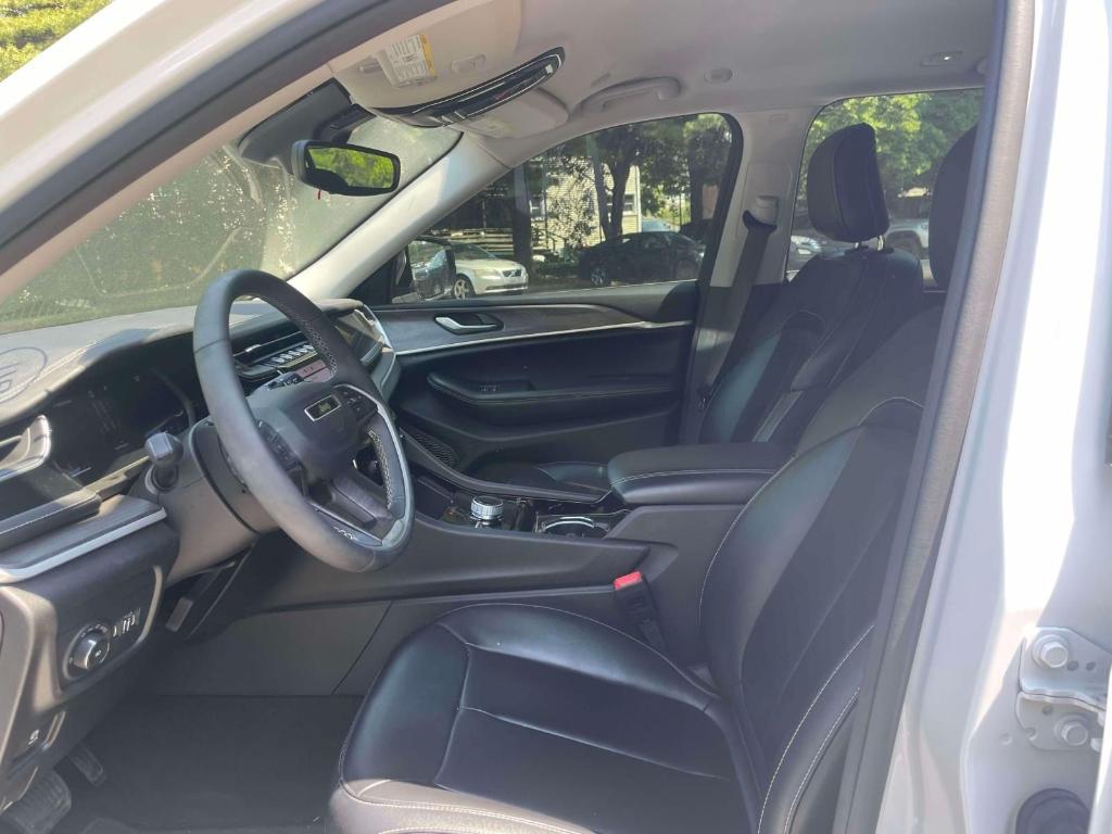 used 2023 Jeep Grand Cherokee car, priced at $33,491