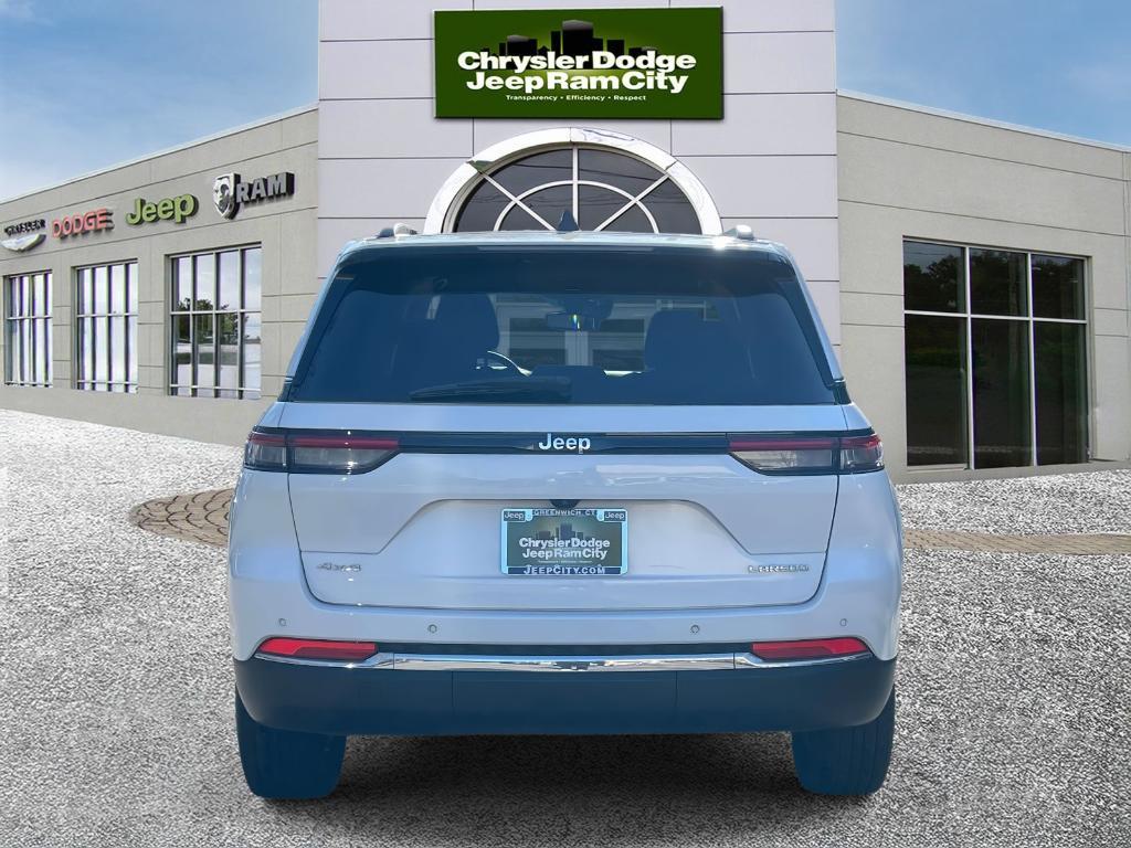 used 2023 Jeep Grand Cherokee car, priced at $27,711