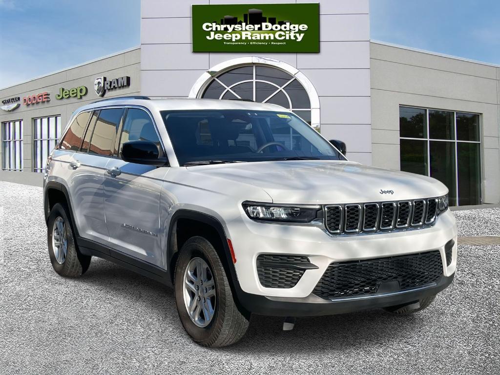 used 2023 Jeep Grand Cherokee car, priced at $27,711