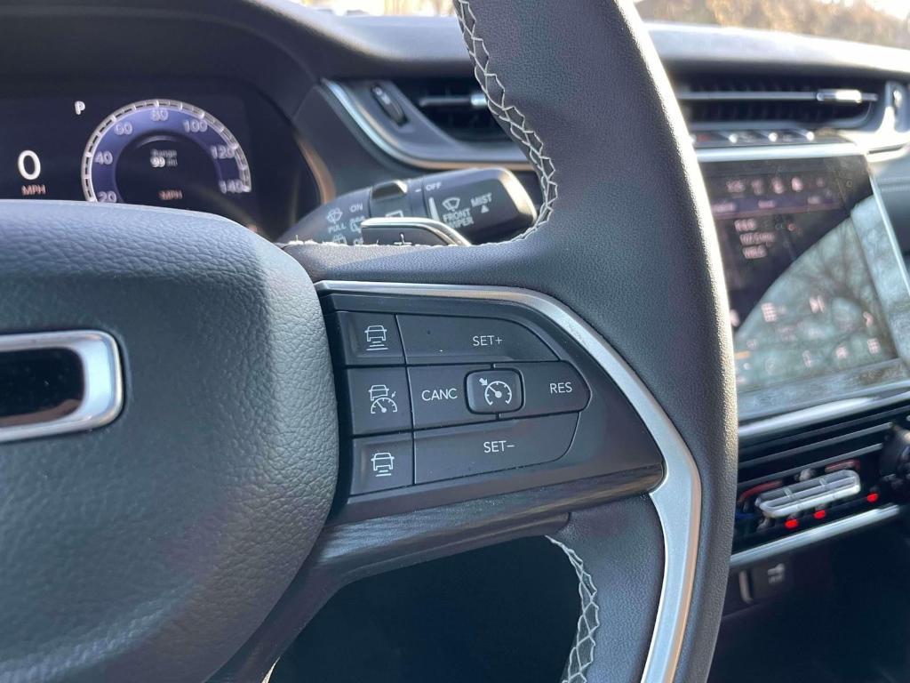 used 2023 Jeep Grand Cherokee car, priced at $27,711