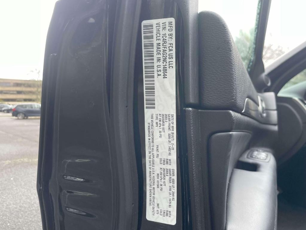 used 2022 Jeep Grand Cherokee WK car, priced at $28,089