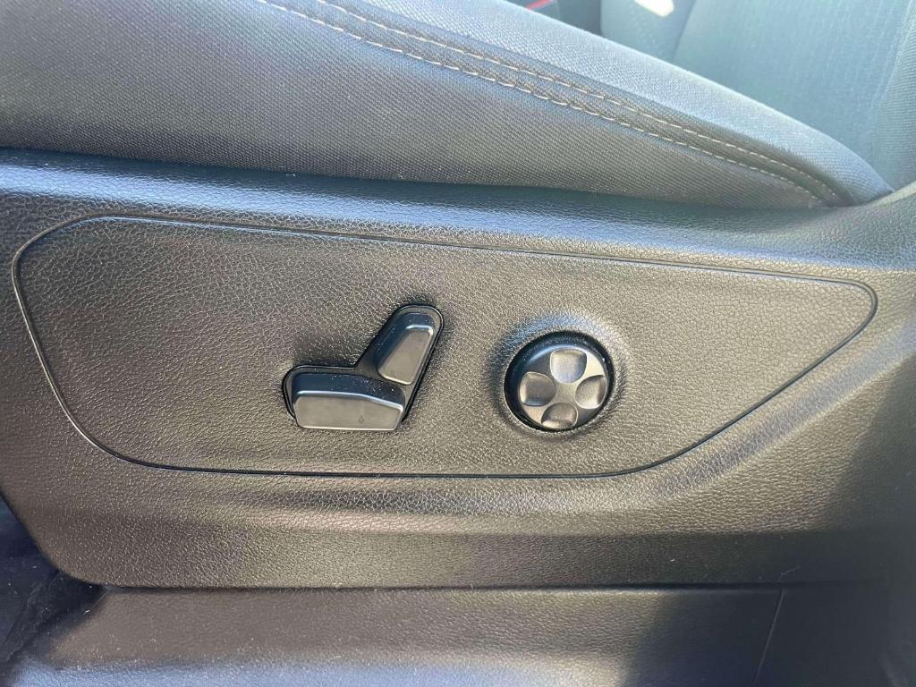 used 2021 Ram 1500 car, priced at $32,588