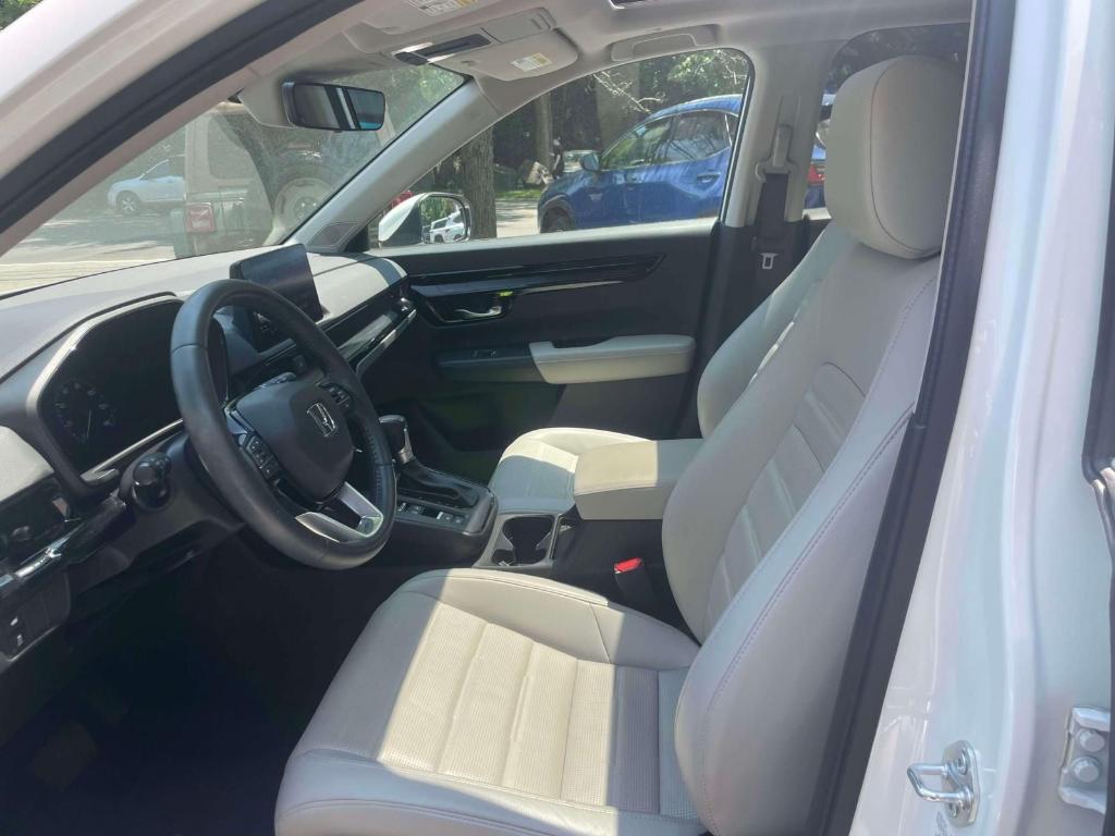 used 2024 Honda CR-V car, priced at $32,994