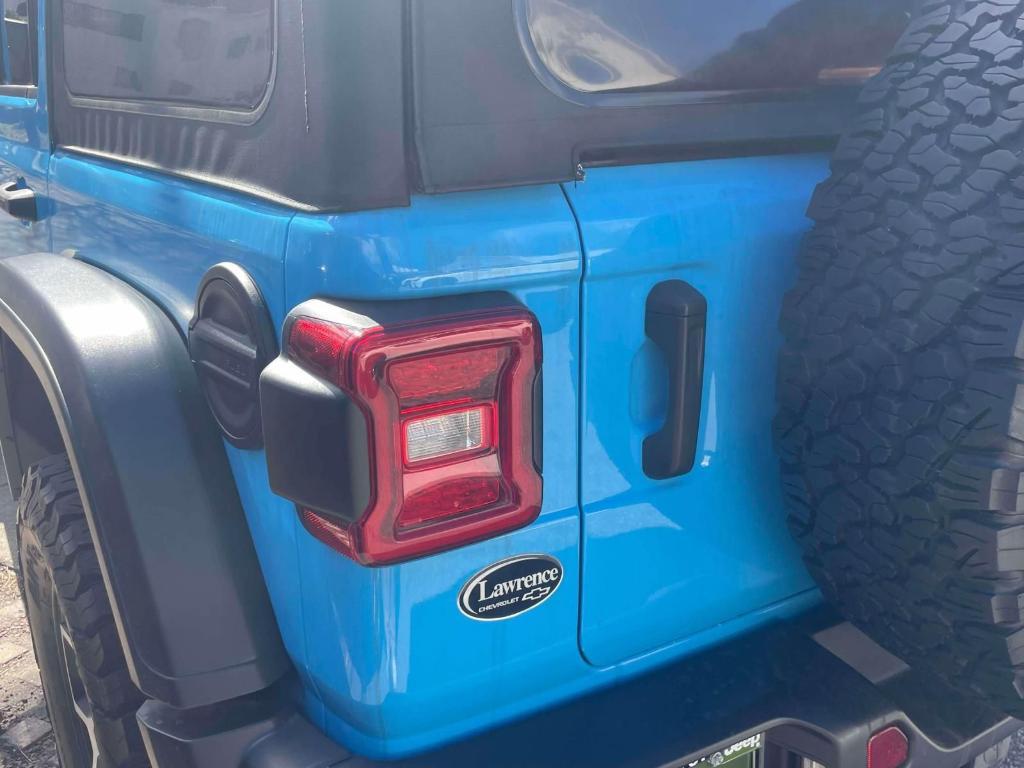 used 2021 Jeep Wrangler Unlimited car, priced at $29,497