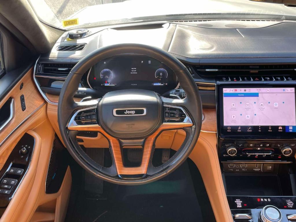 used 2023 Jeep Grand Cherokee car, priced at $47,402