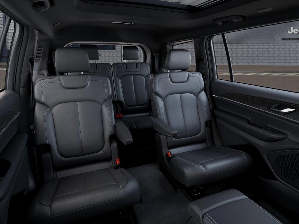 new 2025 Jeep Grand Cherokee L car