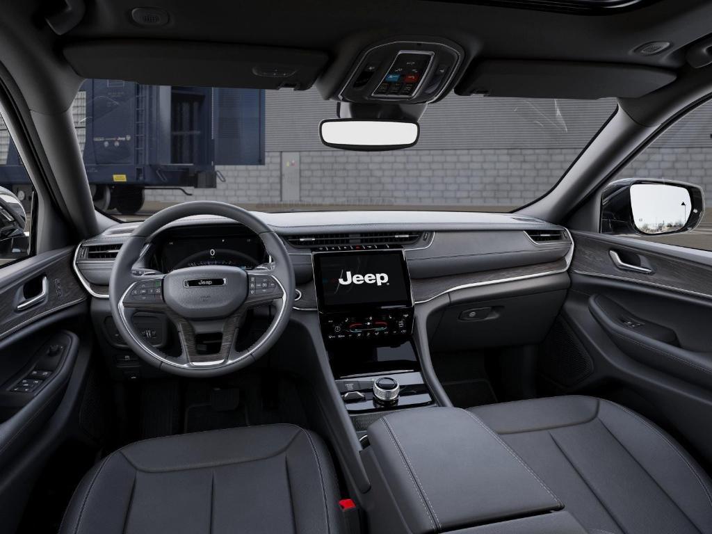 new 2025 Jeep Grand Cherokee L car