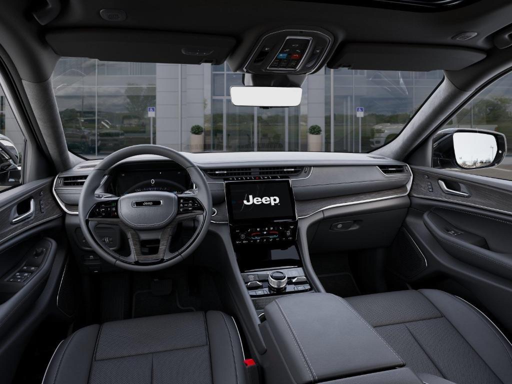 new 2025 Jeep Grand Cherokee car, priced at $64,385
