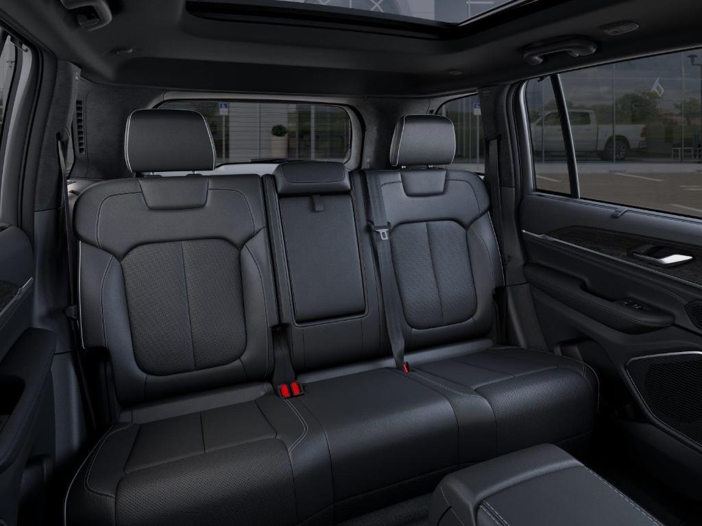 new 2025 Jeep Grand Cherokee car, priced at $64,385