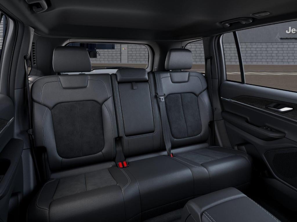 new 2026 Jeep Grand Cherokee car, priced at $49,170