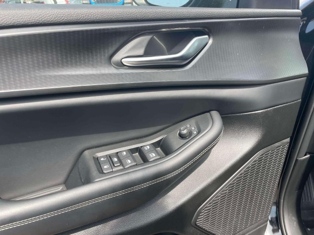 used 2023 Jeep Grand Cherokee car, priced at $28,993